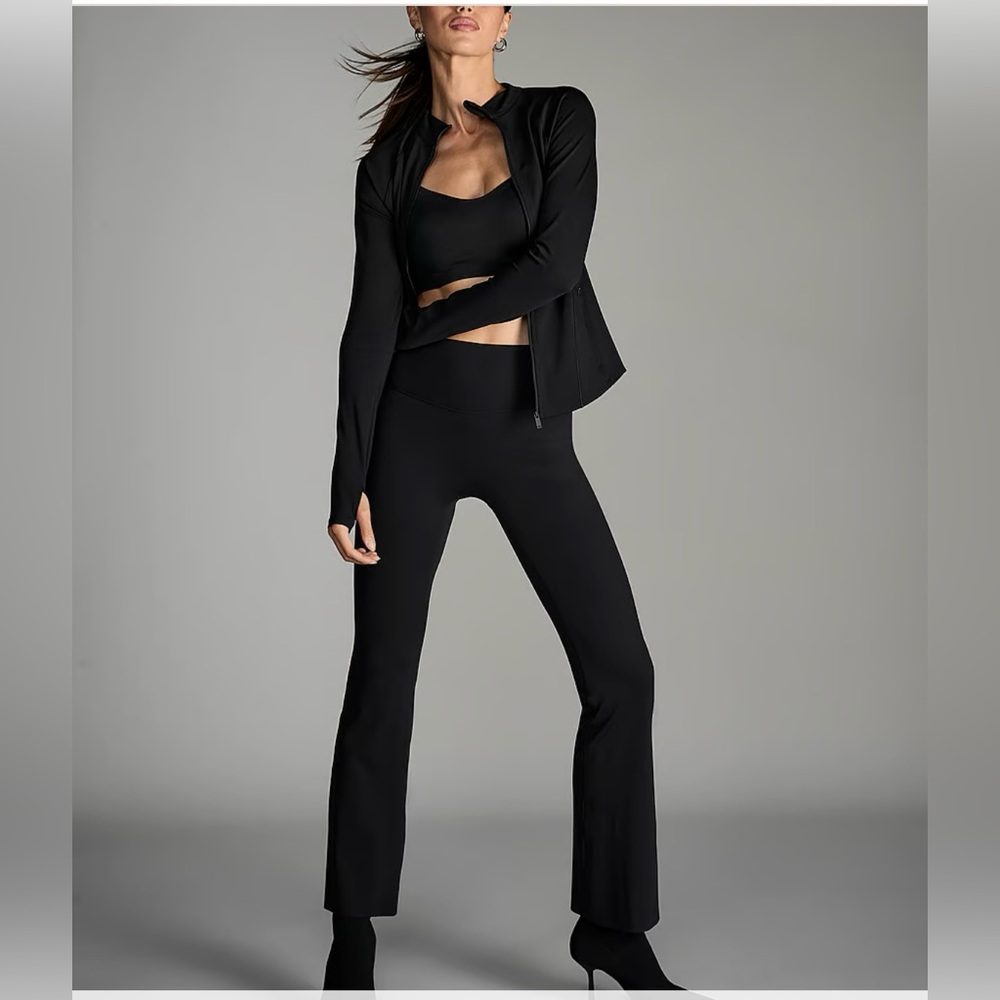 Victorias Secret Flare Bootcut Leggings- black- small (tall) -NWT